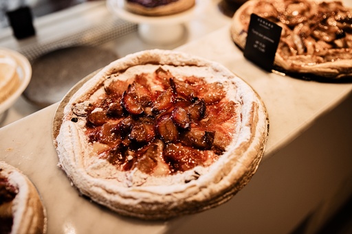 Tarte Feuilletée aux Prunes 6PP